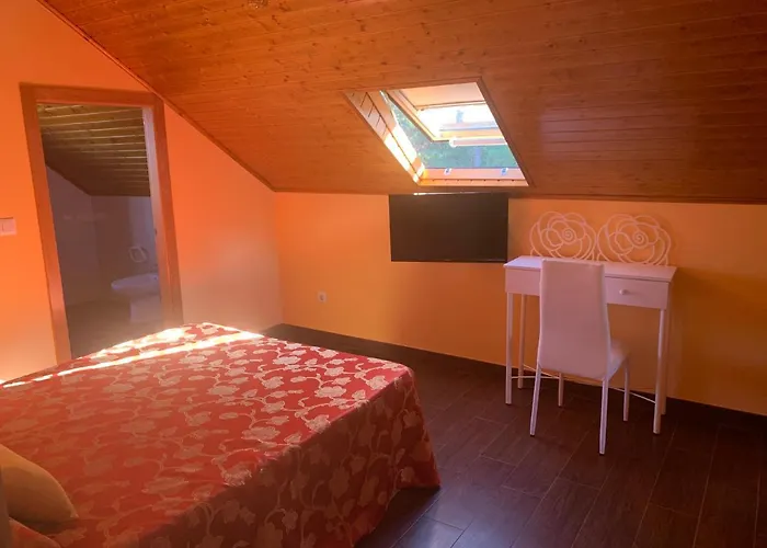 Rustica As Cobas Country house *